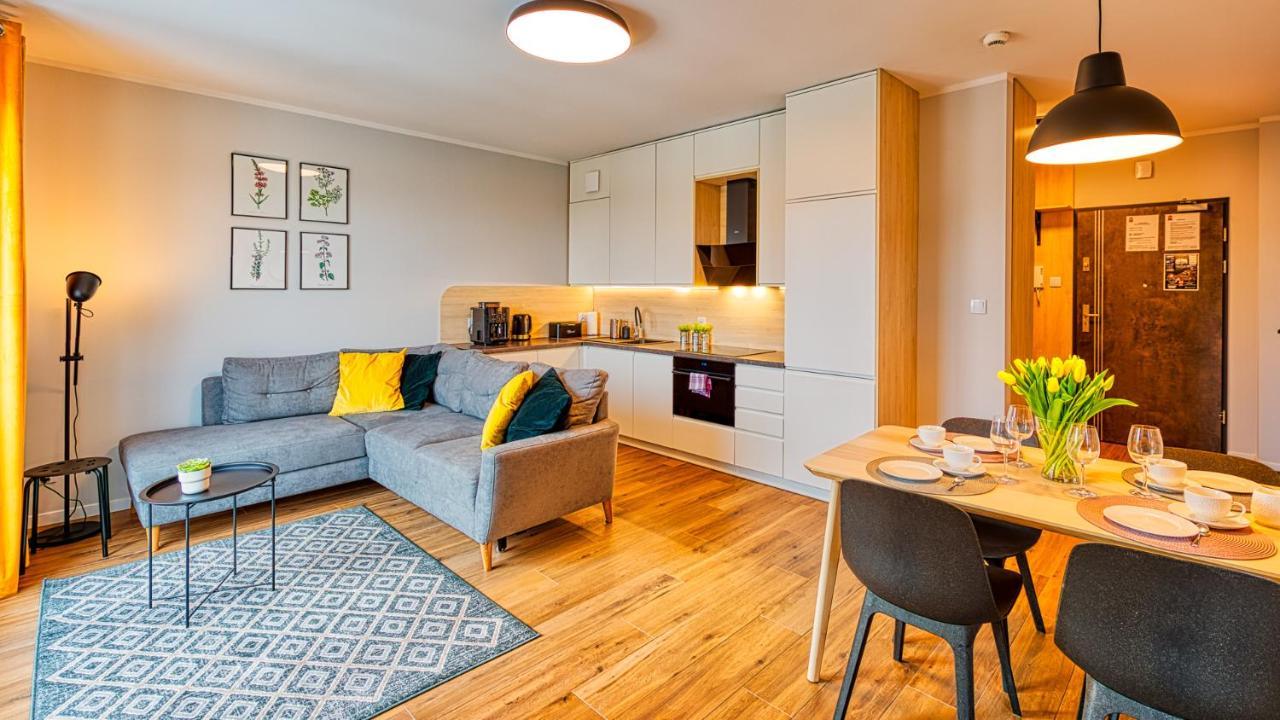 Apartament Pod Stogiem Izerskim - 5D Apartamenty Swieradow-Zdroj Ngoại thất bức ảnh