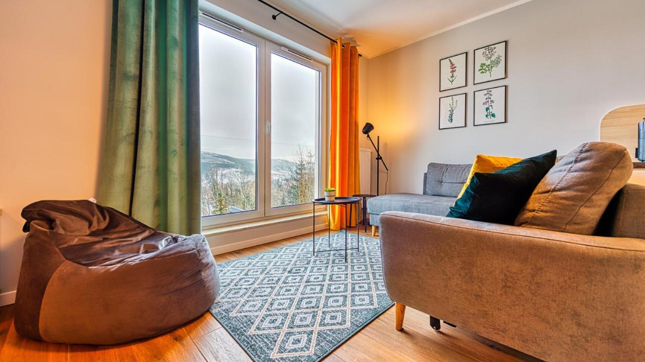 Apartament Pod Stogiem Izerskim - 5D Apartamenty Swieradow-Zdroj Ngoại thất bức ảnh